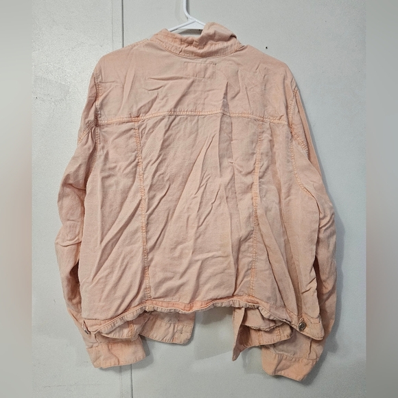 Torrid Plus Size Light Pink Button Down Jacket! - Picture 5 of 7